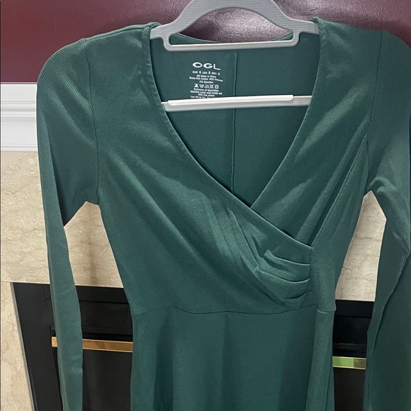 OGL Plantive Deep Green Long Sleeve Dress - Picture 4 of 10
